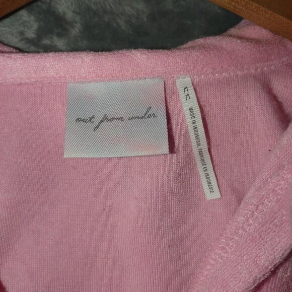 Out From Under Urban Outfitters Gabbie Collared Cropped Baby Pink Y2K vibes Top - Picture 2 of 10